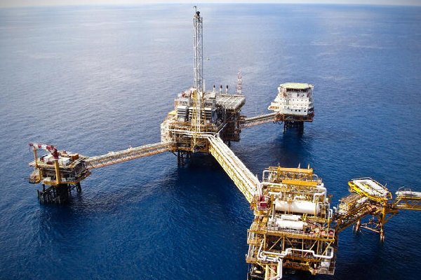 OIL & GAS